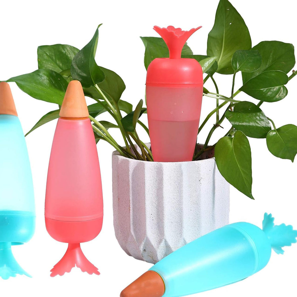 Self-Watering Spike – Waters Your Plants for Up to a Week