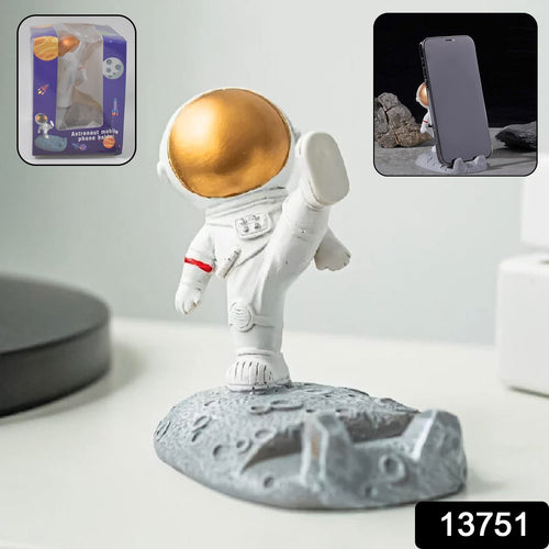 3D Astronaut Phone Holder – Cute Desk Stand for Mobile